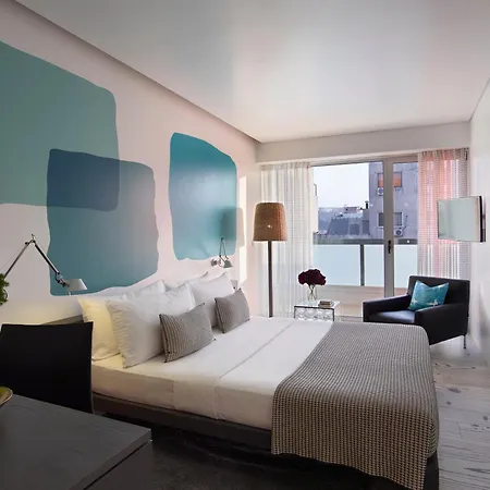 Fresh Hotel